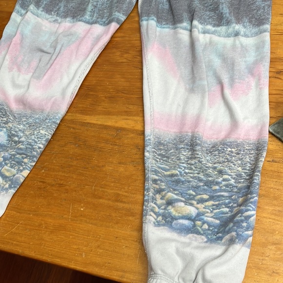 Roots Printed Sweatpants - Picture 4 of 8
